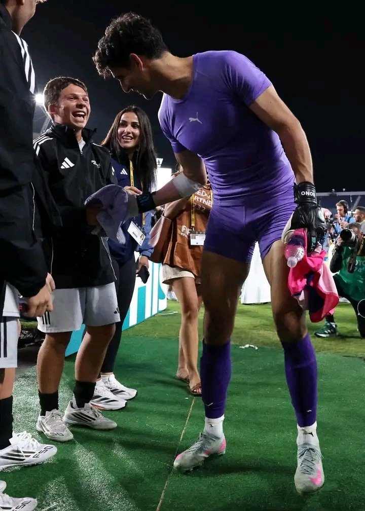 Yassine Bounou 🥵🩳🍆