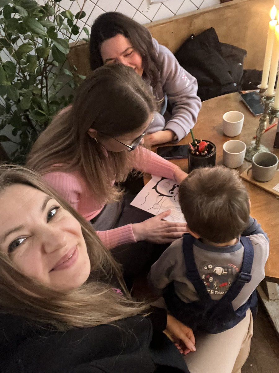 Оля tweet media