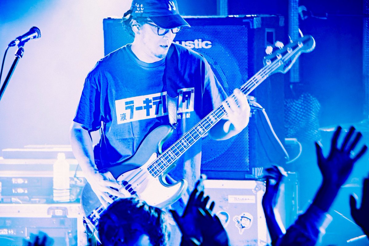 dbx_official's tweet photo. 2026.2.15
山嵐 ツアー"スペースフラワー2026"
at 広島 SIX ONE LIVE STAR
ありがとうございました!
#山嵐
#ORIGINOFM
#dustbox
photo by @naoto_iwabuchi_ https://t.co/Vf3N8V3kzy