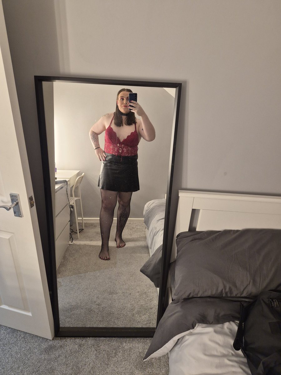 TSFrantastic's tweet photo. Last night's valentines look!!! #trans #tgirl #transwoman #nightout https://t.co/hZb2pNWKkT