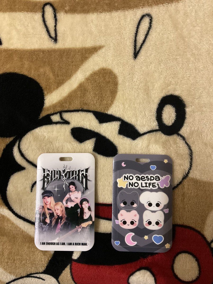 ได้ card holder แล้วนะค้าบบ สีสวยมาก น่ารักสุด ๆ ขอบคุณมากนะคับบ 💌🙏🏻 #ayrenereview