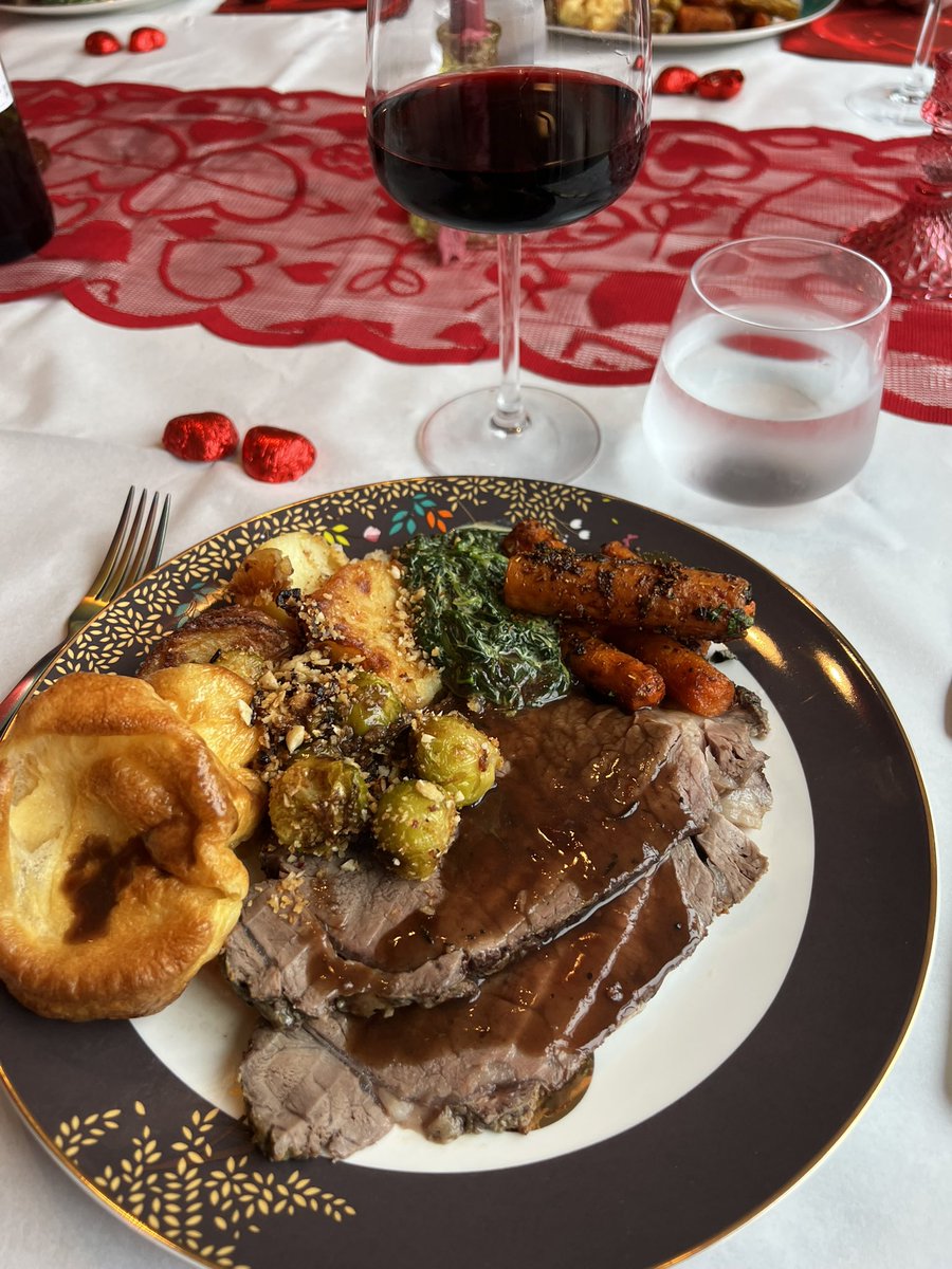 Marianne Avery tweet media