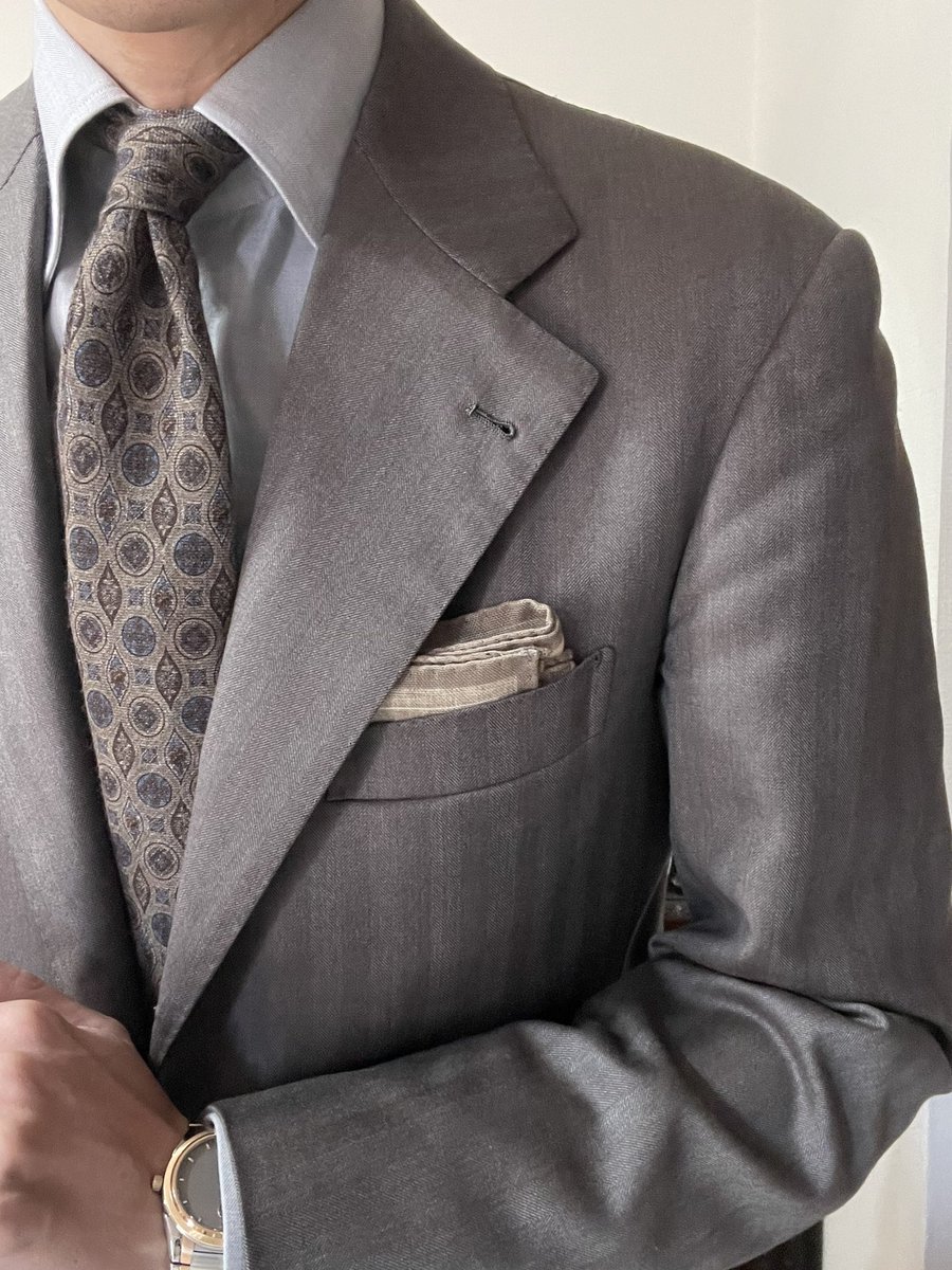 _n_t_d_c_c_'s tweet photo. 先日。最近ねずみいろオンリーをよくやる
#coccinella #attovannucci #maruyasushirt #parmigianifleurier #corthay https://t.co/gh4Wpy9R9E