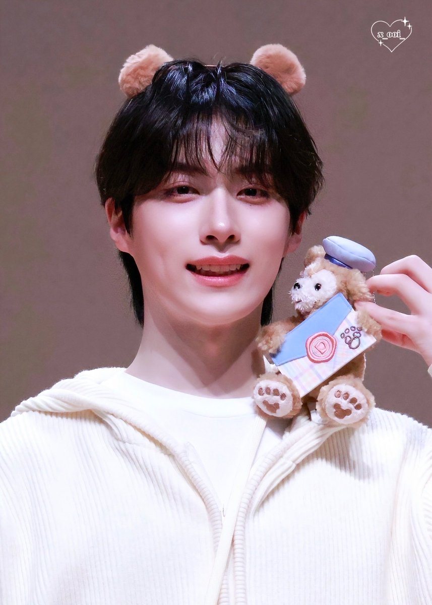 260214

#원어스 #ONEUS #시온 #XION #손동주