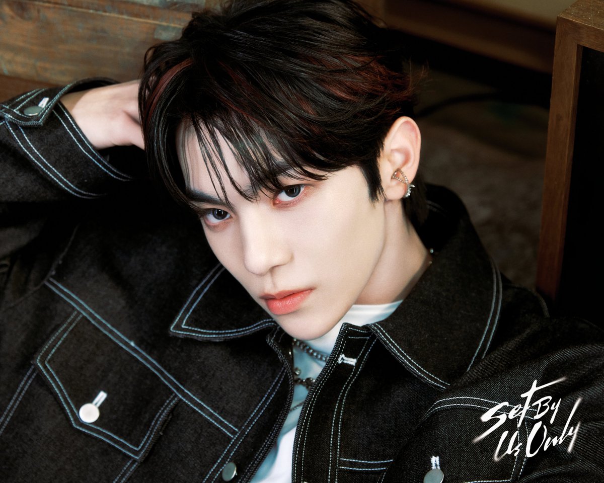 TUNEXX 1ST MINI ALBUM
[SET BY US ONLY]

US ONLY : TUNEXX - #Donggyu #동규

2026.03.03 18:00 (KST)

#TUNEXX #튜넥스
#SET_BY_US_ONLY
#내가_살아있다는_증거