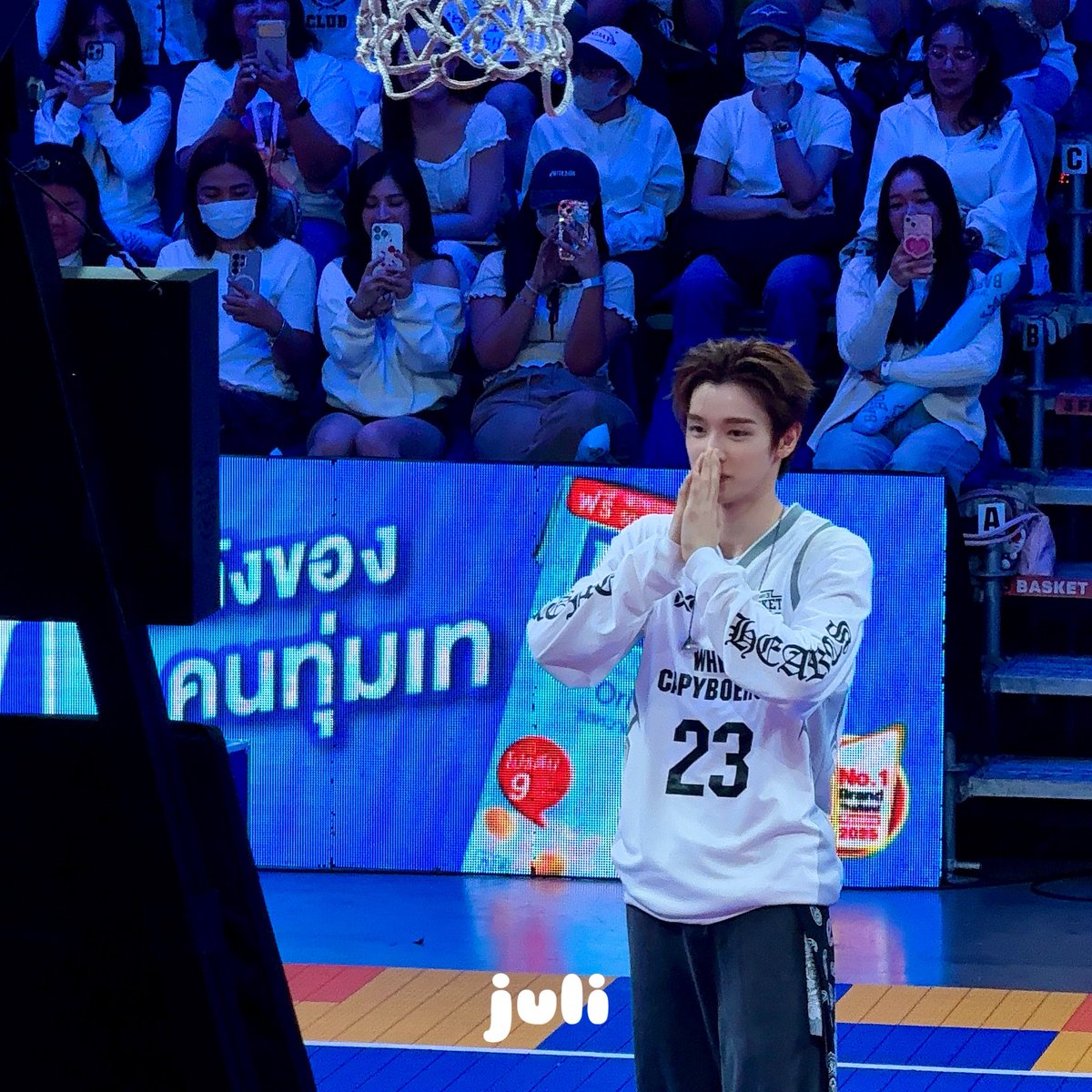 ชิชาไม่ใช่แค่นางฟ้าสนามบอลแต่ยังเป็นนางฟ้าสนามบาส หนูรักพี่แบม 🧚🏻‍♀️✨

#SUNGCHAN #성찬
#3Fight3BasketBoySS2