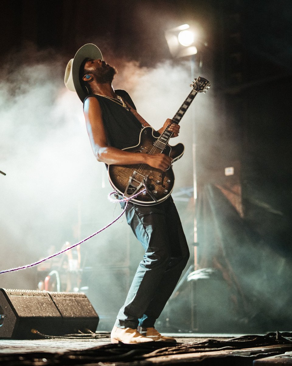 Gibson Custom Shop tweet media