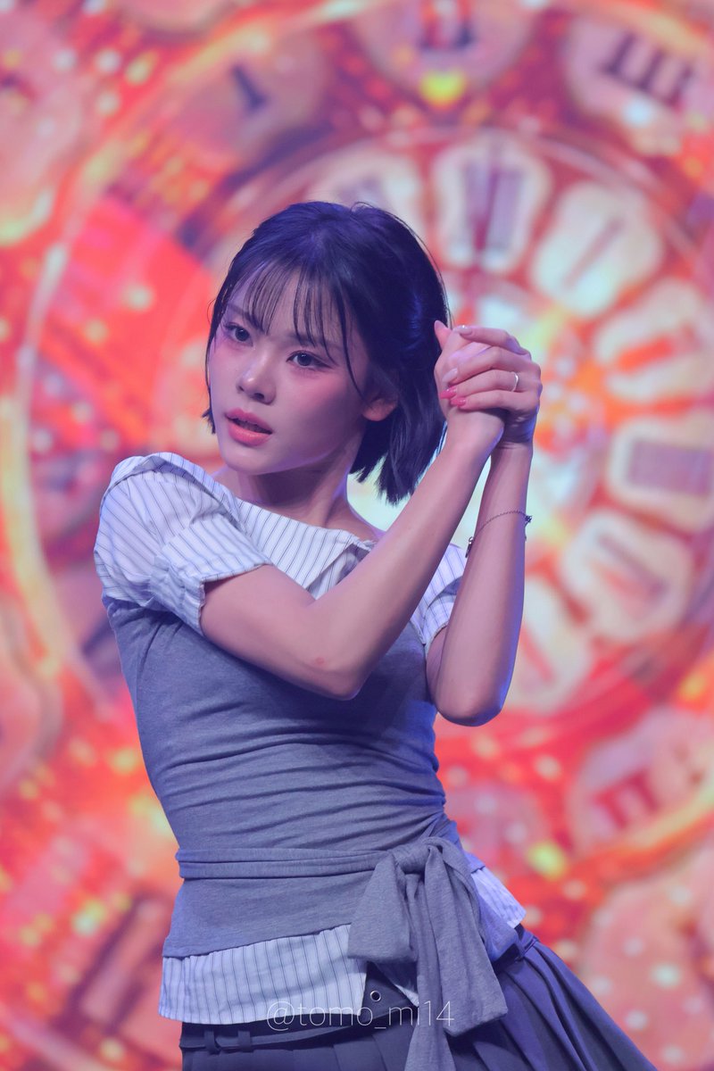 260215

시간을 달려서.•♬

#시현 #SIHYEON
#첫사랑 #CSR #チョッサラン