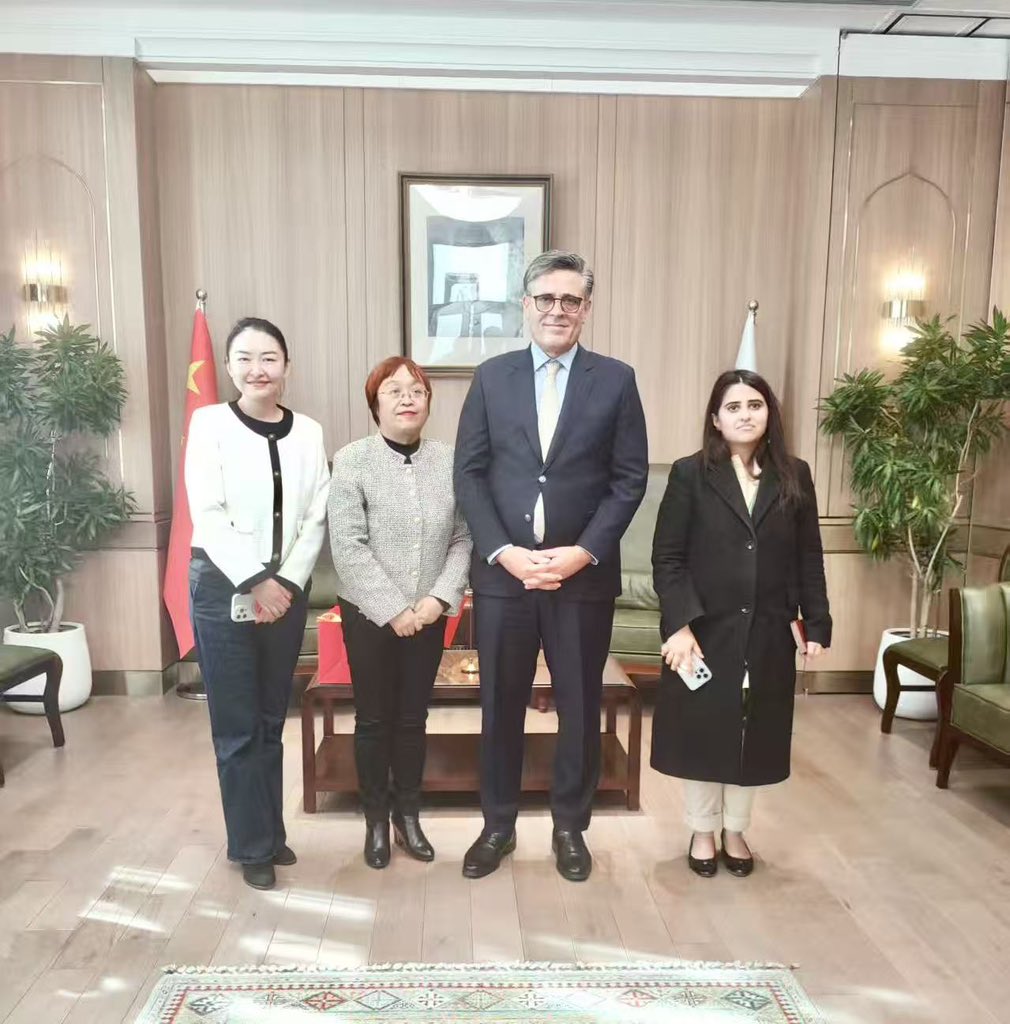 I was pleased to receive at <a href="/PakinChina_/">Pakistan Embassy China</a> , Ms. Zhao Qian, Director, Urdu Department of CRI/China Media Group. I commended the good work being done by CRI Urdu in promotion of 🇵🇰 🇨🇳 ties. We also discussed ways to celebrate the 75th Anniversary of establishment of diplomatic