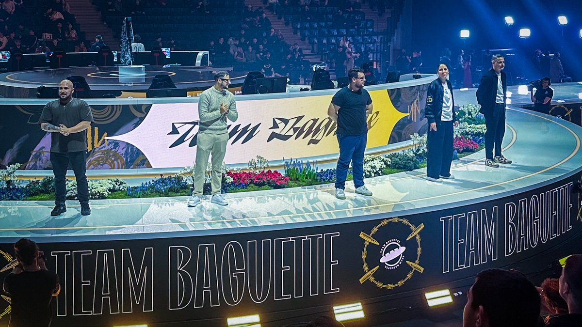 Rainbow Six Siege FR tweet media