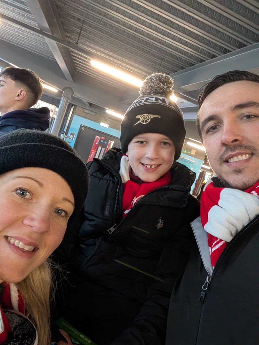 Mike 🔴⚪ tweet media