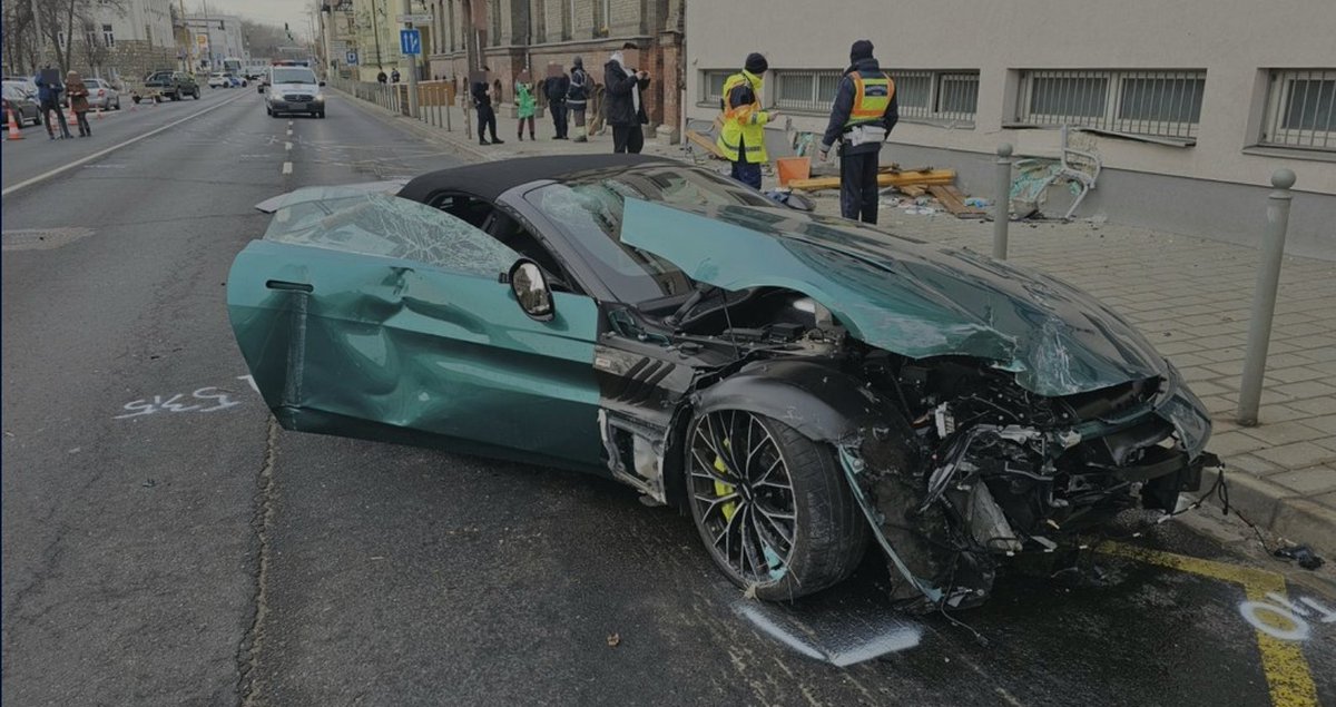 Zoltan Pardi tweet media