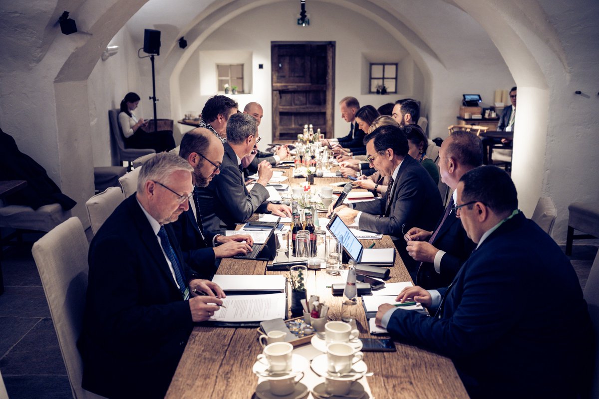 NATO PA / AP-OTAN tweet media