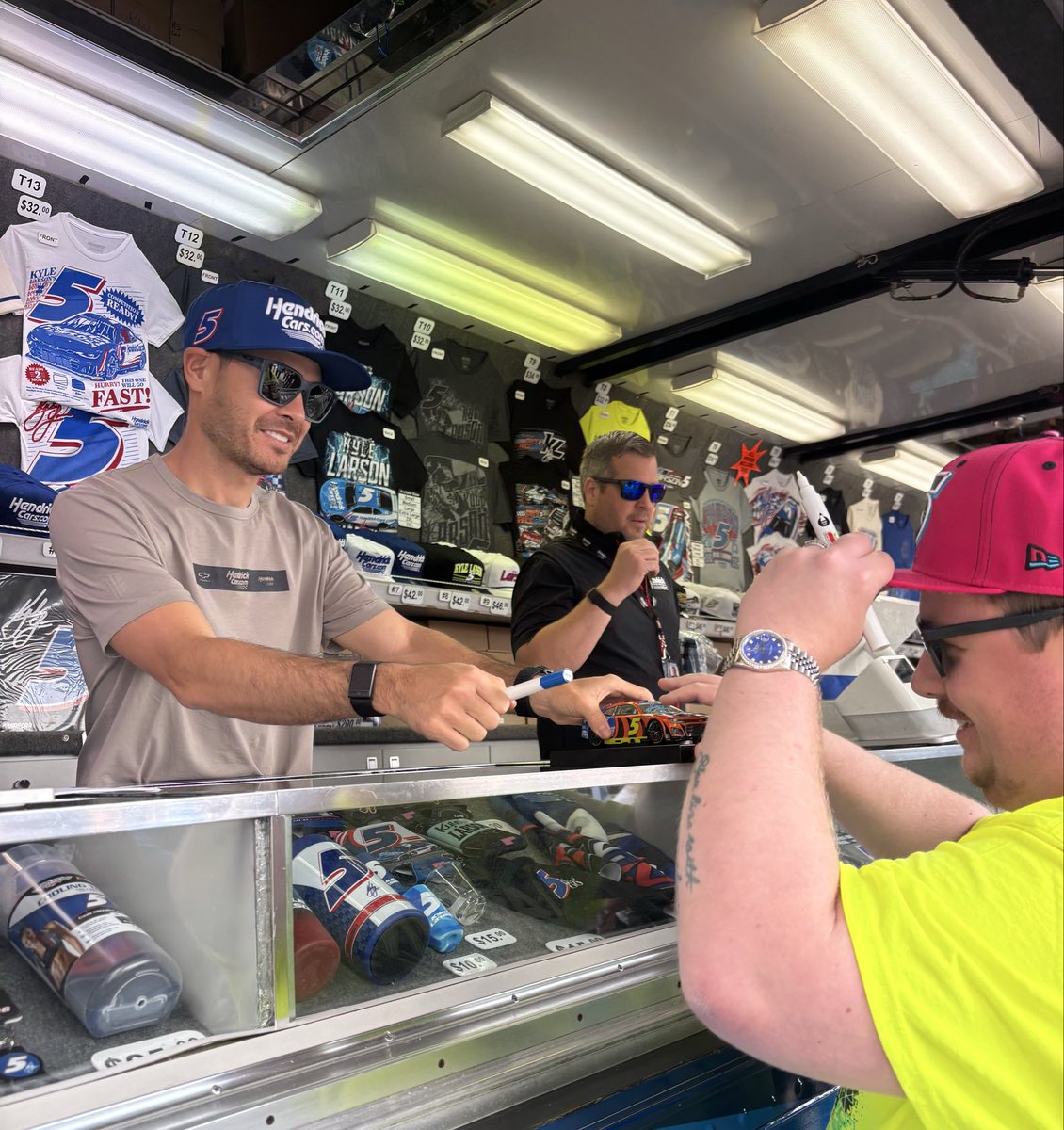RevGMarchant's tweet photo. Happy #Daytona500 Day… or Happy @KyleLarsonRacin  Day 🤷‍♂️😬 https://t.co/vOvBijyHQu