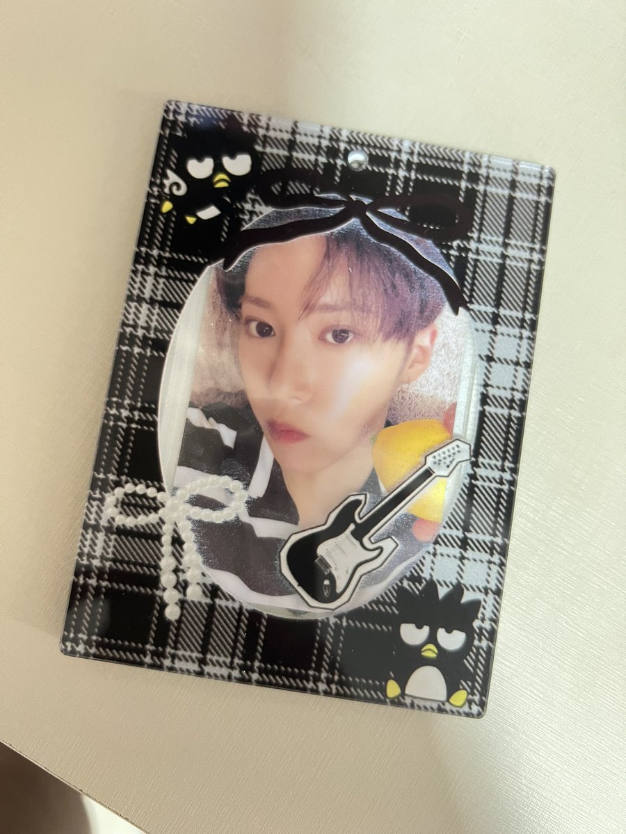 leoallyz's tweet photo. feedback positivo para a @jmyellow por me vender esse holder lindo!! 
estava super bem embalado e chegou perfeito, muito obrigada 💗 https://t.co/R6ZzzhfTMJ