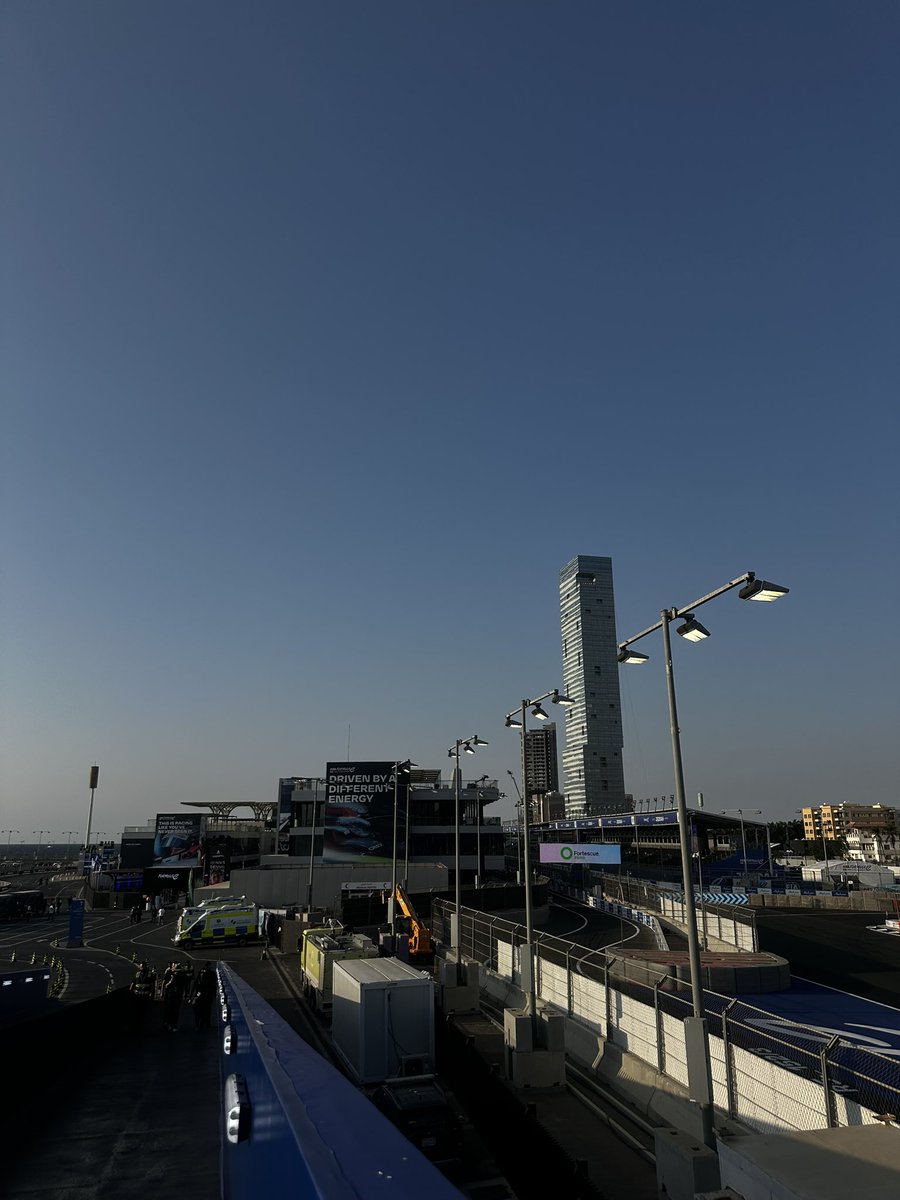 formula e
كل شي كان ممتع الا السباق