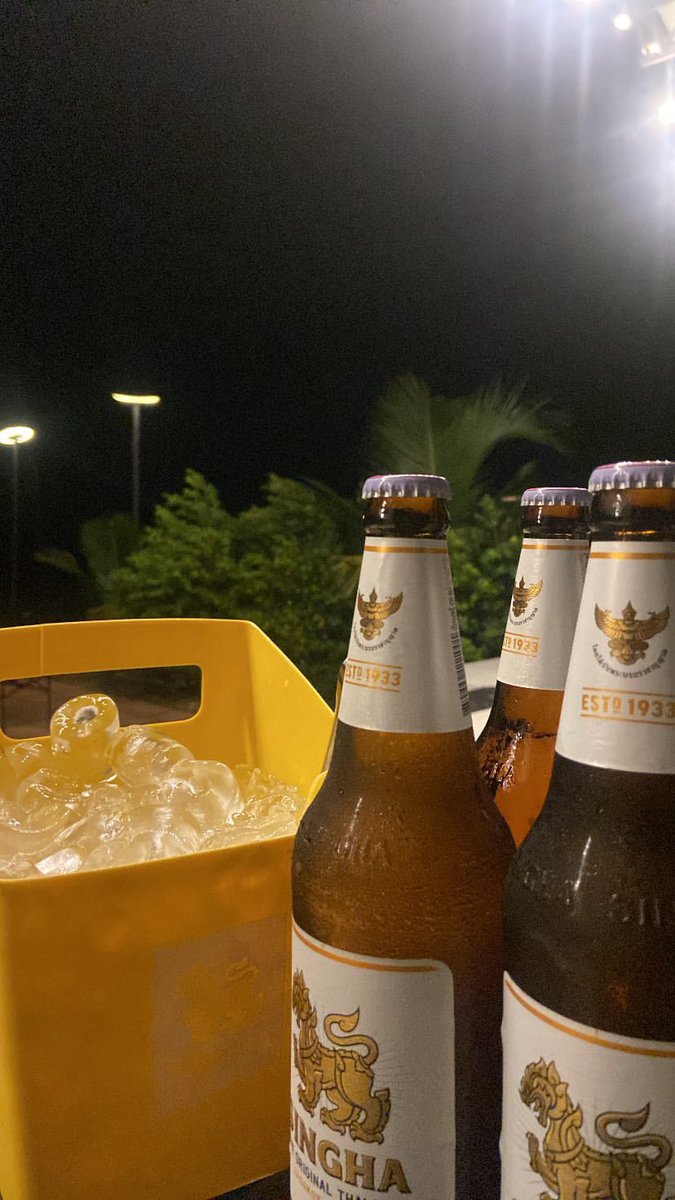 Bas.x200x tweet media