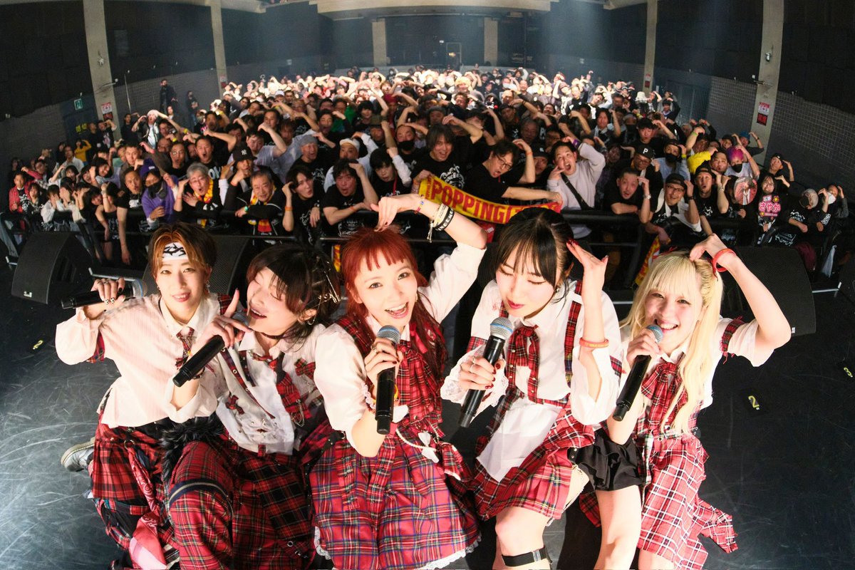 POPPiNG EMO、川崎CLUB CITTA'で12thワンマン大成功