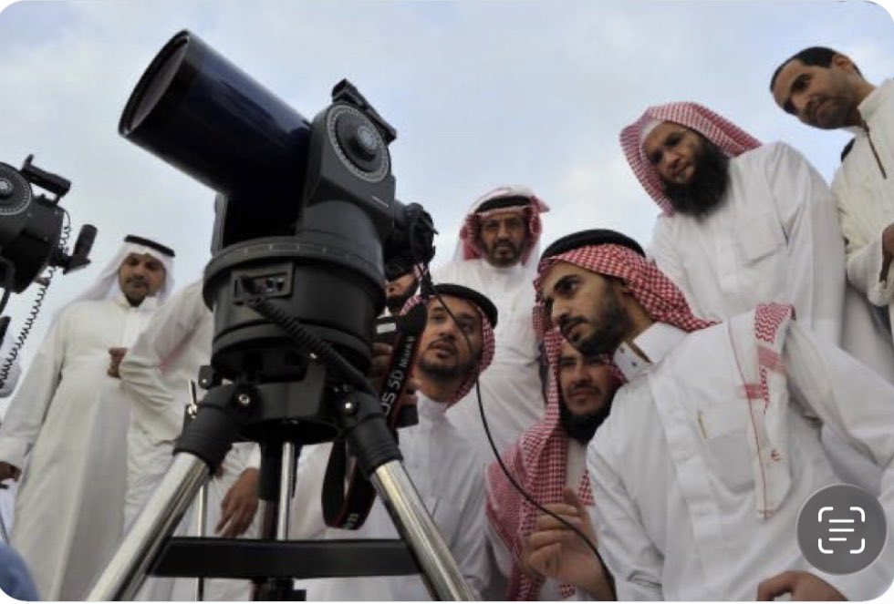 amrappel's tweet photo. La nuit du doute aura lieu ce mardi pour déterminer le début du mois de Ramadan.

Cette année, le Ramadan devrait commencer le jeudi 19 février 2026, avec l’Aïd El Fitr le vendredi 20 mars.

La Zakat El Fitr est fixée à 9 €.

Takabala Laho mina wa minkoum siyam wa qiyam 🤍🤲🏾 https://t.co/WiiDTWFVo0