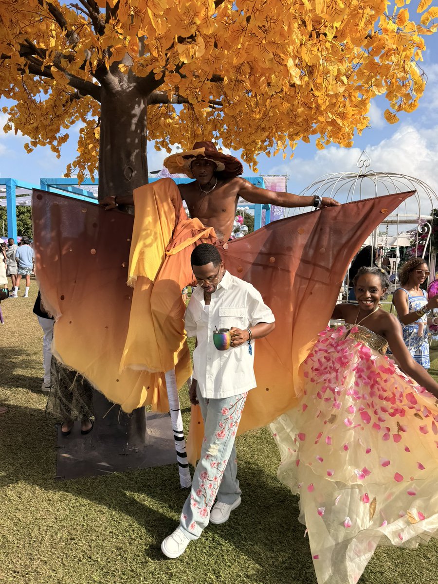 𝓐𝐀 🇹🇹 tweet media