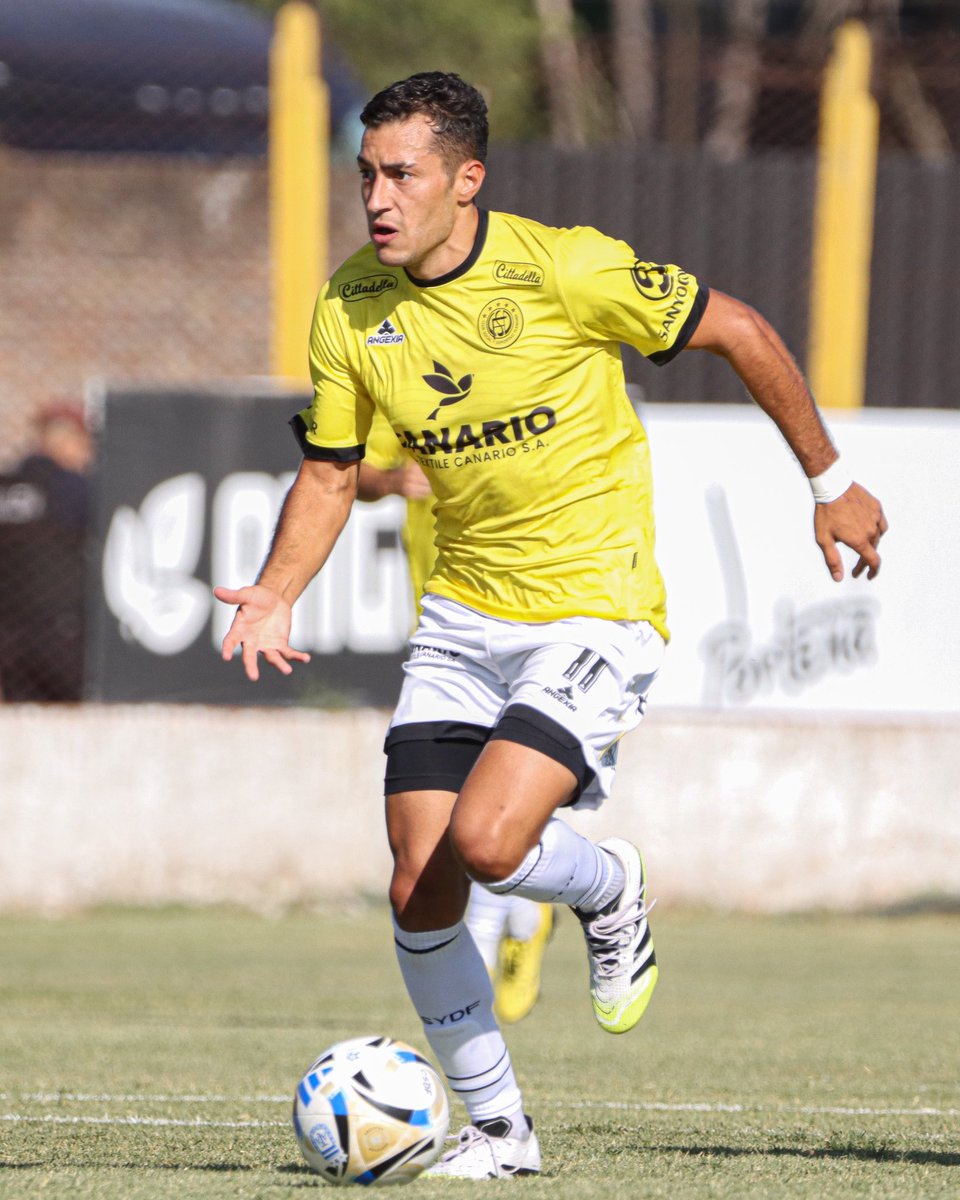 Club Social y Deportivo Flandria tweet media