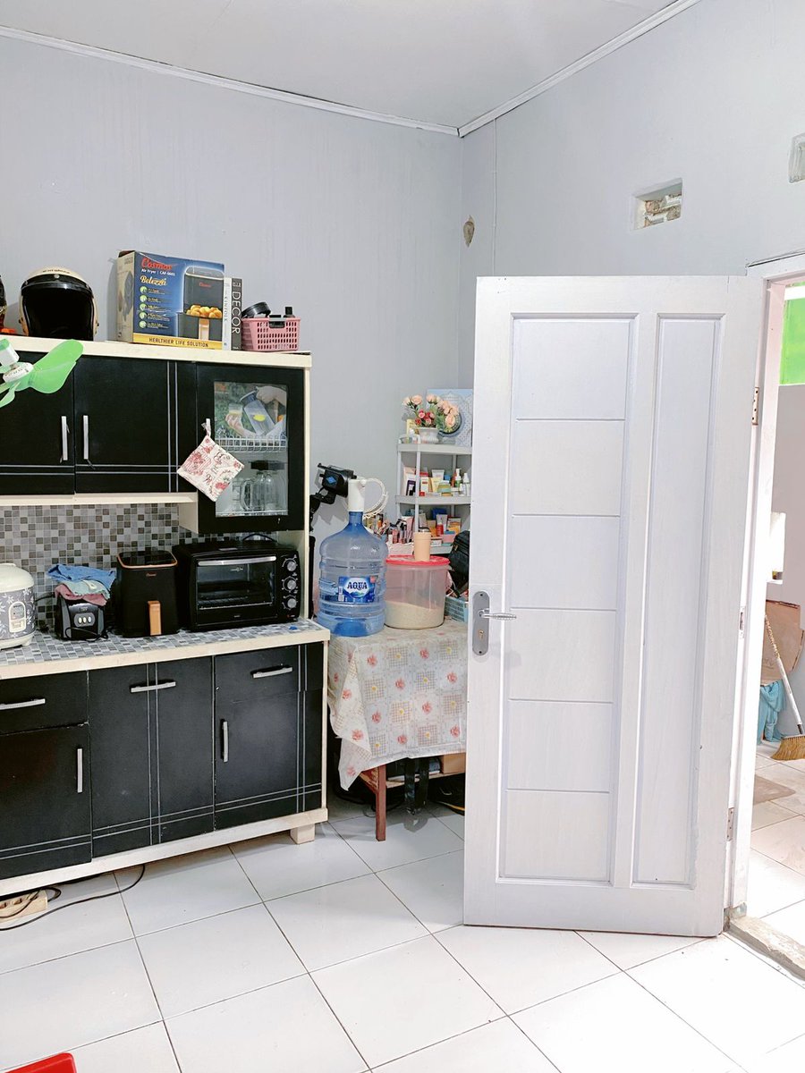 Name Cannot Be Blank tweet media