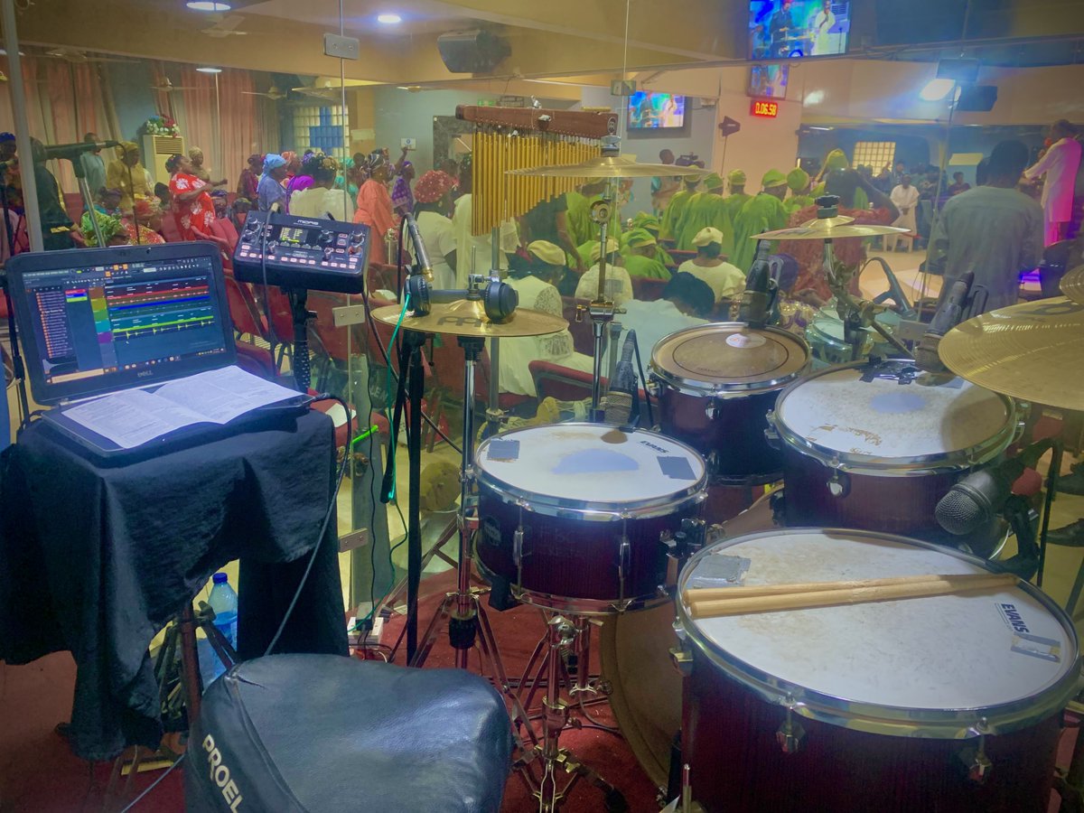 trackbysHeGs's tweet image. FBC called and I answered 🎶🎶🥁 #trackbyshegs #sundayservice #drumsetup #fyp #drummer