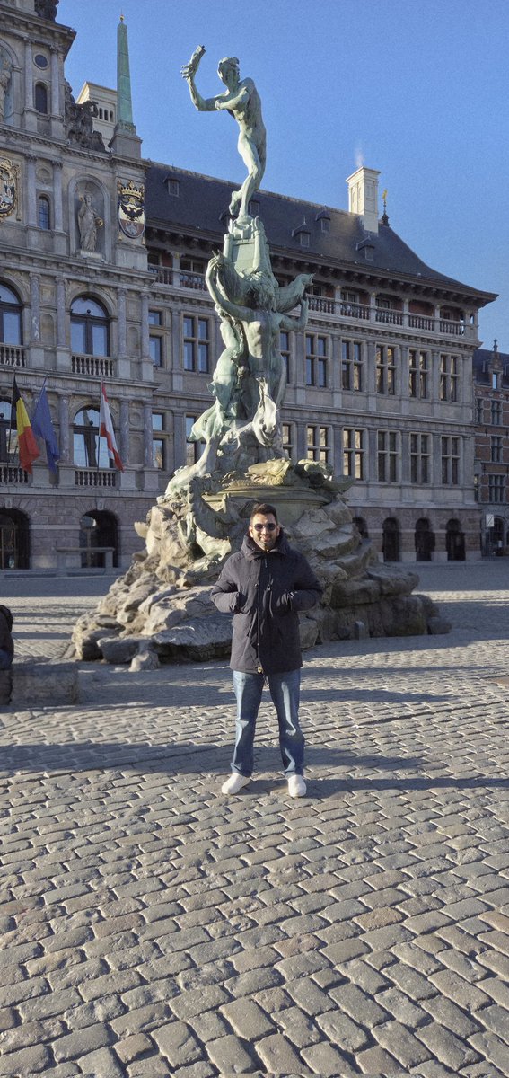 Tushar J tweet media