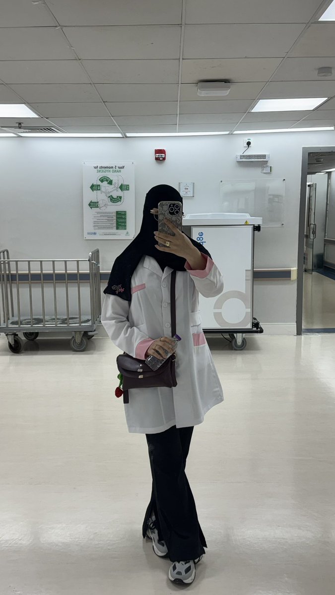 مـيَار بندر🐬 tweet media