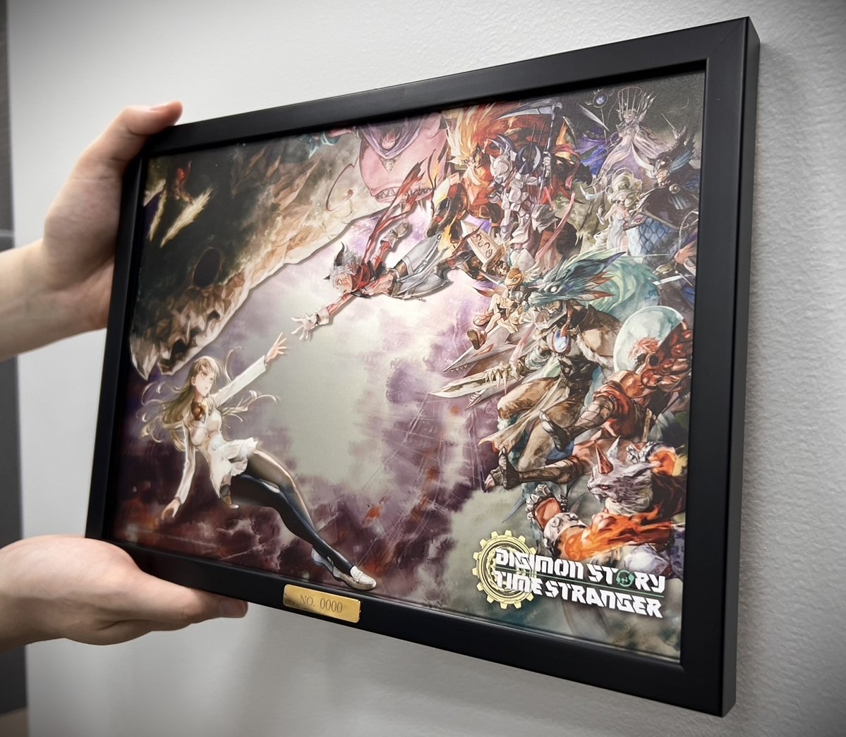 Digimon_game's tweet image. ╭━━━━━━━━━━━━━━━╮
 　 オリジナルパブミラーの
　  サンプル写真を公開✨
╰━ｖ━━━━━━━━━━━━━╯

御園イノリとアイギオモン、
さらにオリンポス十二神たちが織りなす壮麗な光景。

シリアルNo.付きなので、
世界でたった一つ、キミだけの特別なアイテム👀…