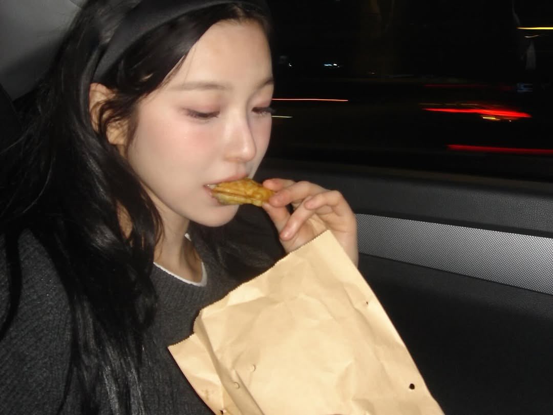 fromisdays's tweet image. [260215 - 🍯 INSTAGRAM UPDATE]

#fromis_9 #프로미스나인
#BAEKJIHEON #백지헌