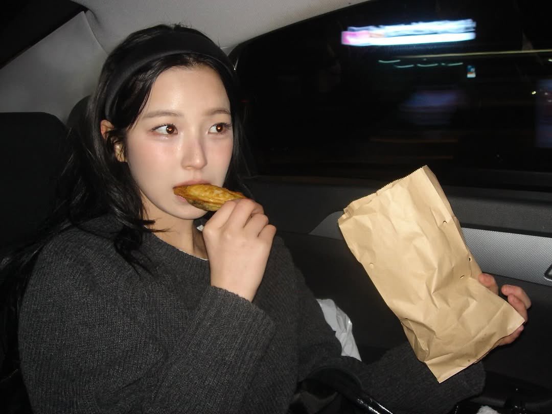 fromisdays's tweet image. [260215 - 🍯 INSTAGRAM UPDATE]

#fromis_9 #프로미스나인
#BAEKJIHEON #백지헌