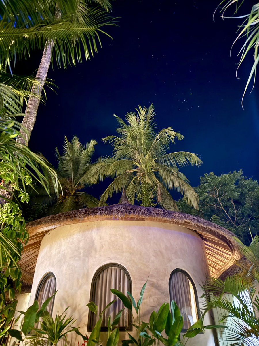 Terimakasih sudah memeluk ku eratt, Lombok 🫂