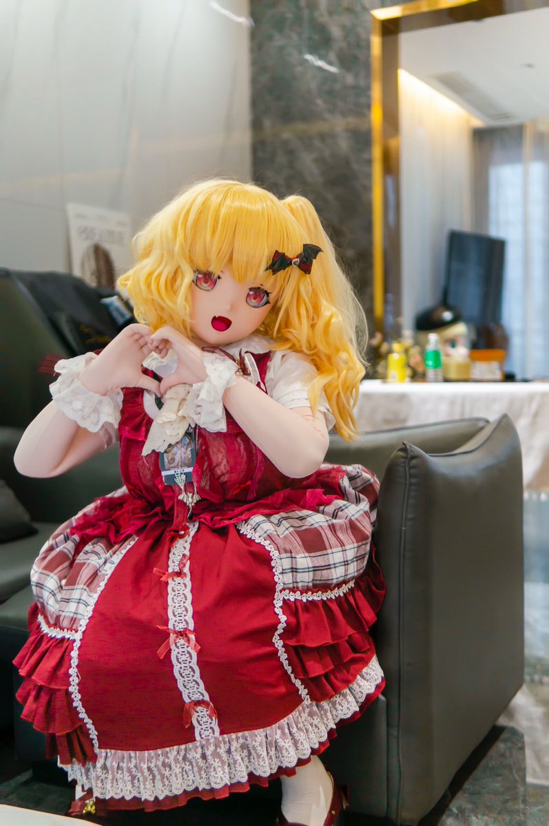 你收到压岁钱了是吧，我好像有点喜欢你了，和我谈恋爱吧。

#kigurumi #着ぐるみ