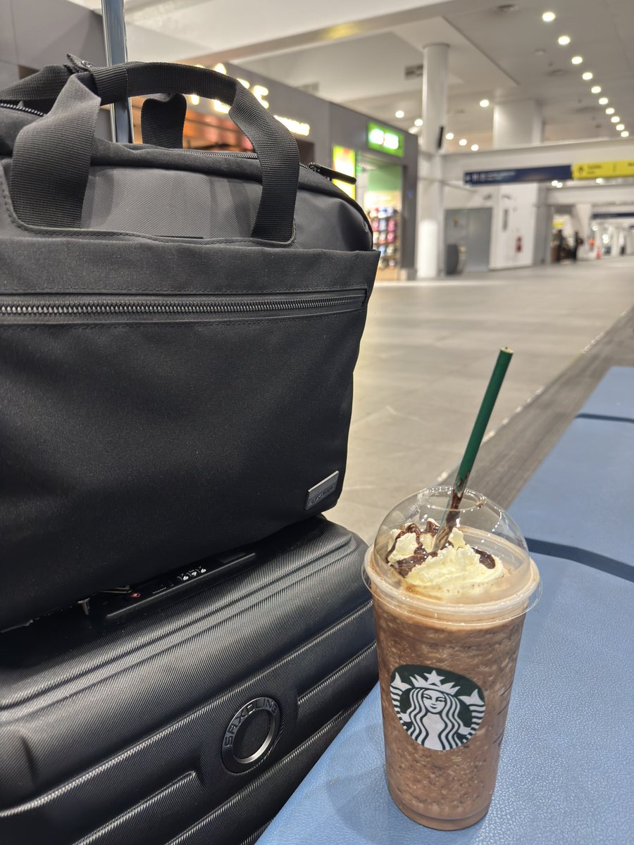✈️
