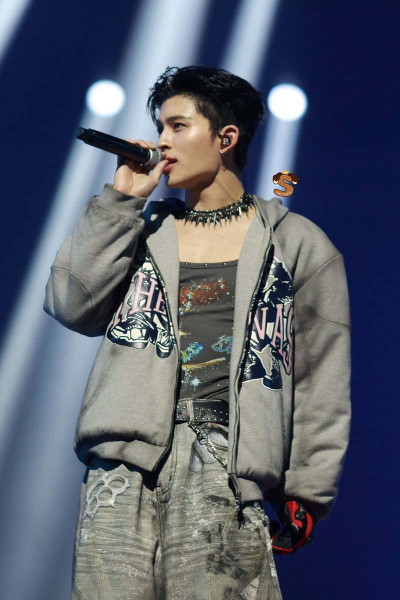 Spectacle_S's tweet image. “คนสดใส” on stage ☀️
JASPER FINAL COMBUSTION

#ppnaravit
#RISERCONCERTD3