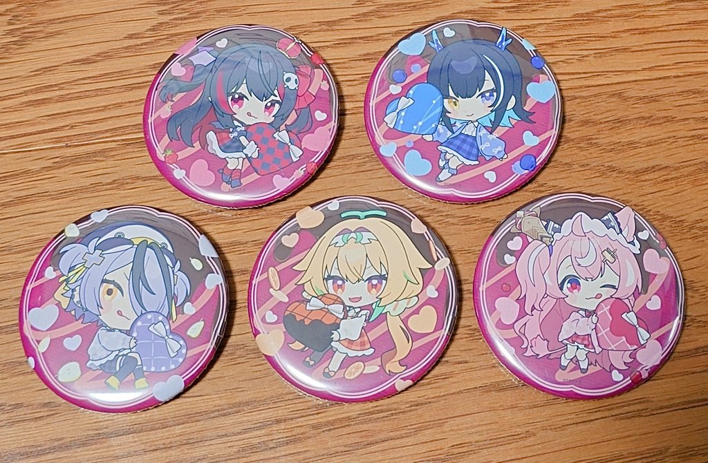 びびバレPT アクキーと缶バッジ！！！ アクキーは最初から全種類買う