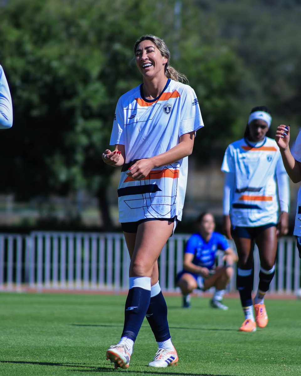 𝑱𝒐𝒄𝒆𝒍𝒚𝒏 𝑶𝒓𝒆𝒋𝒆𝒍 tweet media