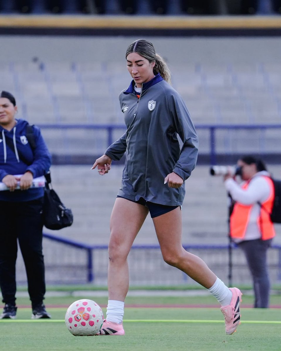 𝑱𝒐𝒄𝒆𝒍𝒚𝒏 𝑶𝒓𝒆𝒋𝒆𝒍 tweet media