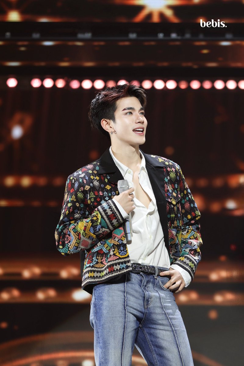 𝙗𝙚𝙗𝙞𝙨 ━ ❄️. tweet media