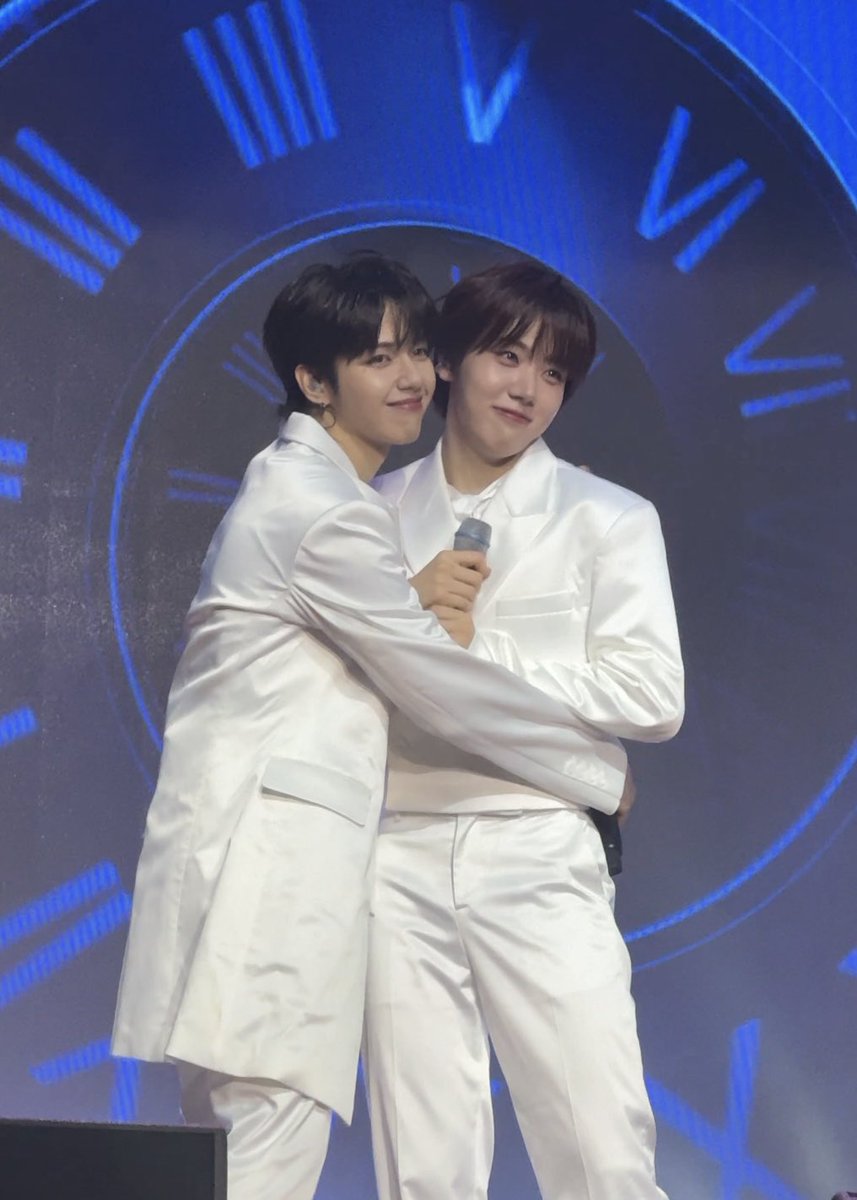 a9wngk's tweet image. ay basta eto fav pic ko ngayon ❤️ my heart 🫶 
#lawki