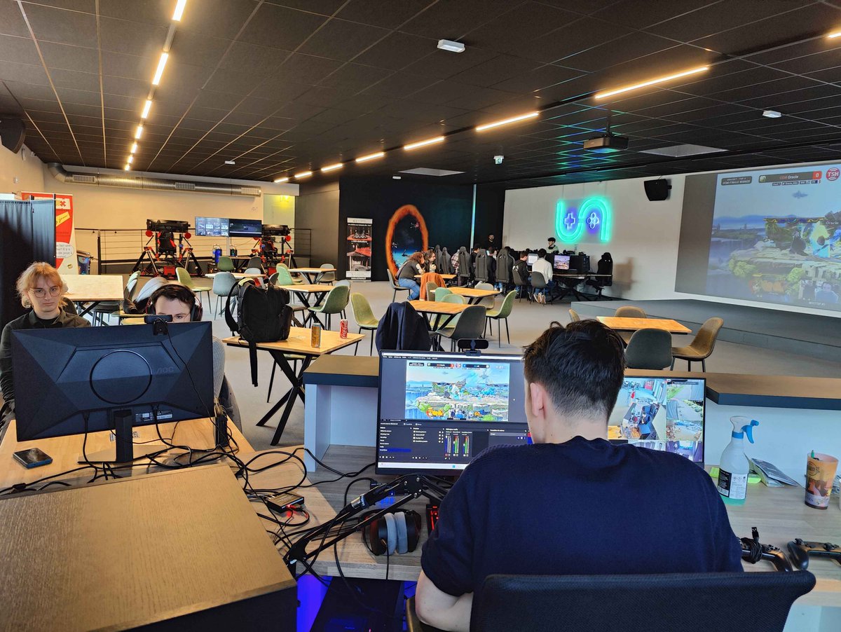 La weekly brestoise fait peau neuve ! 

Pour la première édition du Multi'XP c'est <a href="/Jillian_shark2/">KGD | Jill 🦋</a> qui s'est imposée face au Game&amp;Watch puis la Aegis de <a href="/Tako_ssb/">Tako_ssb</a> !
Et GG à <a href="/Oracle_Odm/">Odm / Oracle</a> pour sa toute première win sur Linepik !

Multi'XP, pour que tout le monde progresse !