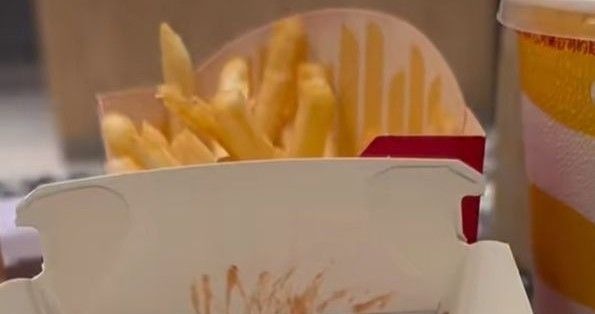 xgli_'s tweet photo. Bro turned a meal into a masterpiece