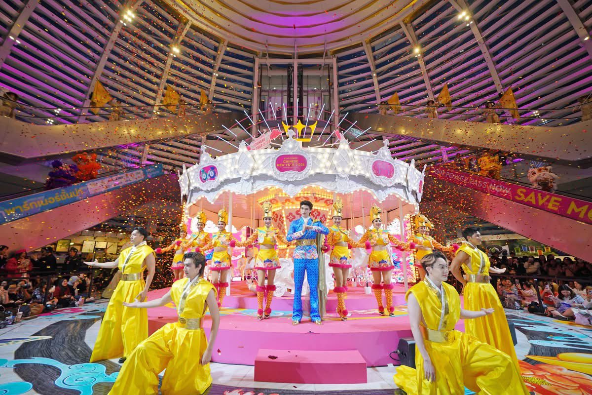 สกาย – วงศ์รวี นทีธร สร้างเซอร์ไพรส์สุดยิ่งใหญ่ ที่งาน “KING POWER CHINESE NEW YEAR 2026 RACE OF LUCK &amp; JOY  ปีม้า ช้อปมหาเฮง”   ชวนช้อปรับโชค เสริมมงคลรับตรุษจีน

SKY CNY26 AT KING POWER 

#skywongravee
#KingPowerCNY2026xSkyWongravee
#KingPowerChineseNewYear2026

(12 กุมภาพันธ์