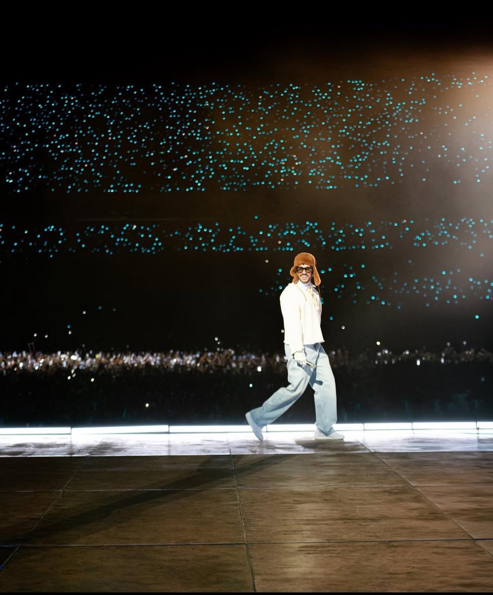 La cara de Benito viendo como todo River ovacionaba a Cazzu por favor 🙏🏻