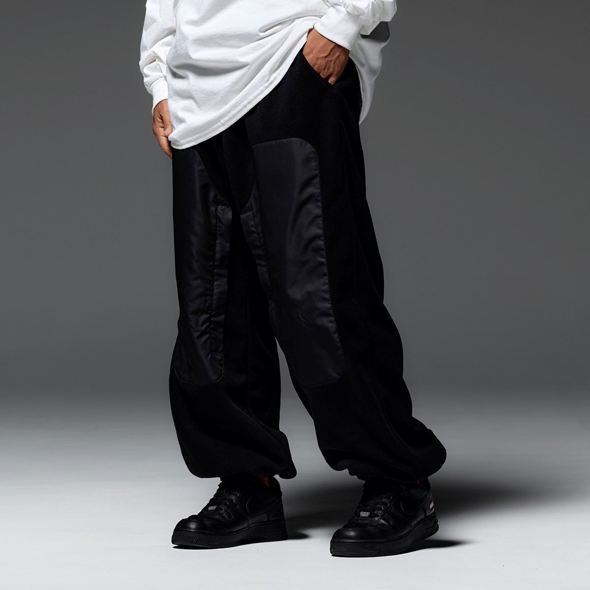 ルーズなシルエットが秀逸⚡️ このパンツ間違いない🔥