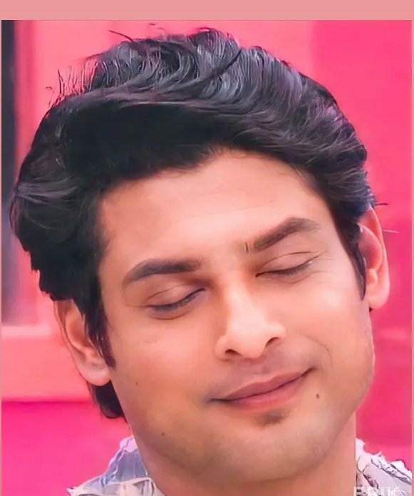 Undoubtedly the true winner of all time favorite season of Big Boss BB13... Our King 👑 <a href="/sidharth_shukla/">Sidharth Shukla</a>
Forever in our hearts ❤️#SidharthShuklaLivesOn #SidharthShukla
