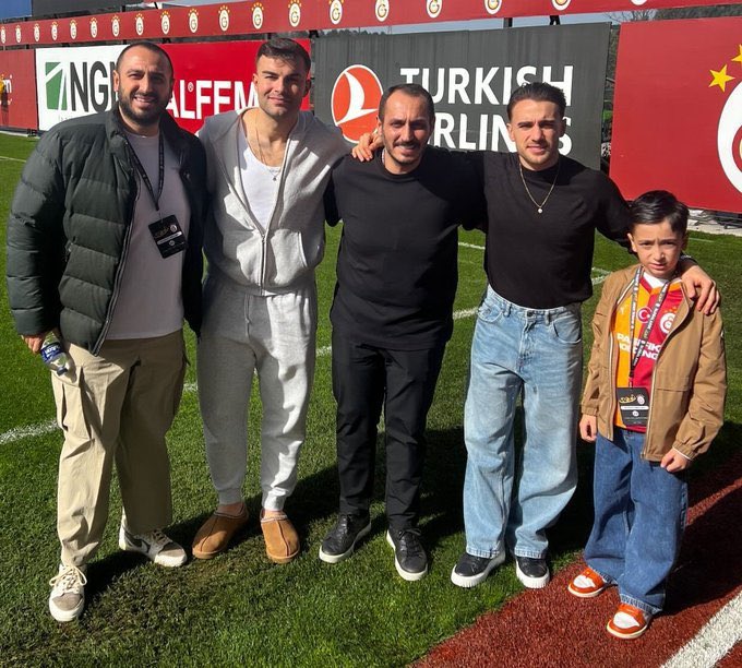 Capone_34Gs's tweet image. Selahattin Aydoğdu’nun ( kebapçı selo ) oğullarının kemerburgazda ne işi var ? @GalatasaraySK