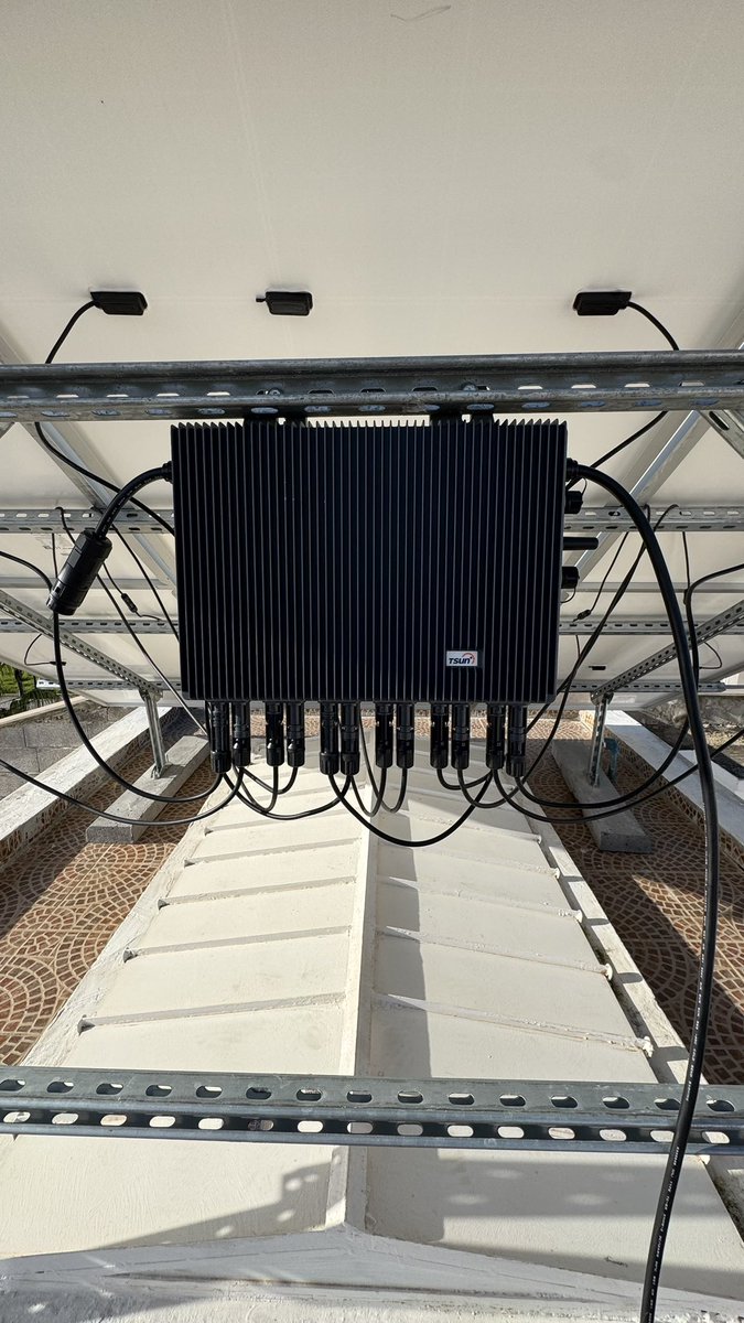 mehadsolution's tweet image. Installation Micro-onduleur TSUN 3KW ☀️⚡️

#tsun #microinverter #3kw #morocco
