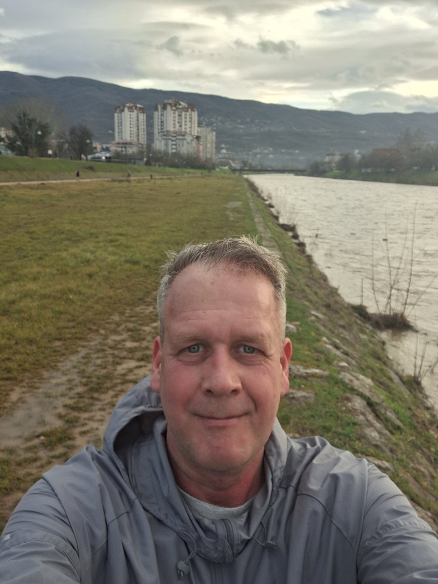 Na aankomst in Skopje meteen 11 kilometer hardgelopen....lekker de beentjes even gestrekt 🏃‍♂️